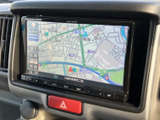 わかりやすい地図表示で、目的地までスムーズに案内。初めての道でも安心して運転できます。