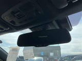 自動防眩機能がございます。
