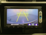 バックでの車庫入れも安心です! リアカメラが付いているバックモニター付のナビを装備しております。操作線もついており距離感も画面から確認できます。