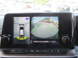 【全周囲カメラ】上が丸見え!! 駐車時に周りの様子が見えます。駐車時も安心ですよ!!