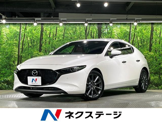 マツダ MAZDA3ファストバック 