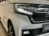 【LEDヘッドライト】ディスチャージヘッドライト(HID)と同等の明るさで、夜道や雨天走行が明るく視界良好!! フォグライトも装備で、安心感さらにUPです♪安心ドライブを楽しんで下さい♪