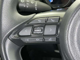ステアリングスイッチ装備!運転しながら手元でオーディオの操作などができます。