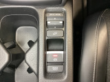 セレクターノブの下に、異なる加速感を楽しめるドライブモードスイッチがついています。一般道、スポーツ走行、エコ走行など、シーンに合わせて最適な加速感を楽しめるドライブモードスイッチです。