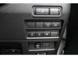 中古車だからボディーコーティングがおすすめ!下地処理が重要なコーティングはもちろんプロの施工でピカピカに仕上げます。濃色車は親水性、淡色車は撥水性のものがオススメ!