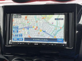 ナビ&ETCが付いていますが前車から移設したものです。