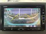 便利な【バックモニター】で安全確認もできます。駐車が苦手な方にもオススメな便利機能です。