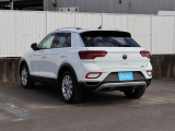 3. 点検整備ご納車前にCertified Pre-Owned独自の「点検チェック項目シート」により、部品や機能に関する全71項目もの厳しいチェックを実施します。
