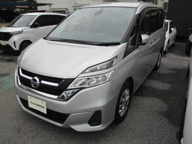 日産 セレナ 