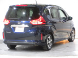 ボディクリーニング後、愛車をピカピカの状態へ保護するコーティング「ブライトパック」がおススメです!水垢がつきにくく、手入れがしやすくなりますよ!いつも愛車をきれいにしておきたい方におススメです。