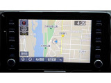 ディスプレイオーディオを装備。スマホとクルマをつなぐことで、これまでのナビに加えて、いろんなサービスが楽しめます。