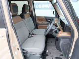 乗り降りしやすい運転席