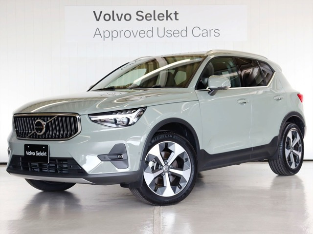 XC40 ウルトラ B4 AWD 4WD