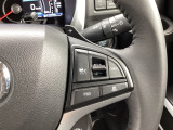 アダプティブクルーズコントロールは先行車との車間を維持しながら追従走行を行い、長距離でのドライバー負担を軽減させてくれます。