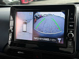 アラウンドビューモニター装備で、運転席からクルマの前後左右の状況が確認できます。