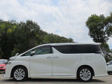 本体価格に登録諸費用がプラスとなります。ご購入される車種やタイミングで変動する場合がございますので、詳しくは当店スタッフまでお問い合わせください。