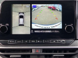 車の上から見下ろしたような360度見えるアラウンドビューモニター搭載してます!狭い駐車場や暗い場所でも安心して駐車出来ます!
