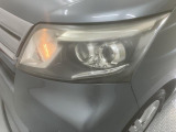 ヘッドライトにくすみあります。