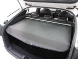 ◆トノカバー装備◆荷室を覆い保護してくれるカバーを装備!。プライバシー保護にも役立ちます。