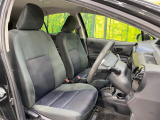 運転席シート廻りは使用感も少なく、良好な状態となっています。前オーナー様が丁寧に使っていたことがよくわかりますね。