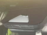 【トヨタセーフティセンス】走行中に前方の車両等を認識し、衝突しそうな時は警報とブレーキで衝突回避と被害軽減をアシスト。より安全にドライブをお楽しみいただけます。