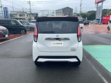 ワイド保証は全国の日産ディーラーで受けることができますので遠方からの購入も安心です。