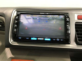 バックガイドモニターで、後方を確認しながら安心して駐車することができます。運転初心者も熟練者も必須の機能ですよ!