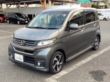 全車保証付(無料)1年間保証。有料になりますが、最長5年間の延長保証がございます。※車両によって保証期間は異なります