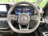 【純正革巻きステアリング】上質な革を使用することで、手にしっかり馴染みとても運転しやすいハンドルです♪