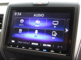 ナビゲーションは純正9インチメモリーナビ(VXM-227VFNi)を装着しております。AM、FM、CD、DVD再生、Bluetooth、音楽録音再生、フルセグTVがご使用いただけます。