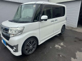 車検が残っているお車は自社点検後、納車となります。車検整備付のお車は提携認証工場様にて点検整備後、車検を取得し納車となります。