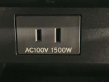 災害時の停電でもアルファードから電気が摂れます。不安な時代の安心人気装備です。