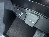 シガーソケット用の充電器が使用可能です!