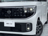 最新式はLEDヘッドランプですね。瞬時に明るい光が夜間の運転をぐっと楽にしてくれますよ。