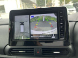 アラウンドビューモニター付きで楽々駐車