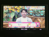 停車中には、テレビや動画を楽しめる機能が搭載されています。長距離移動の休憩時などに、リラックスした時間を過ごせます。