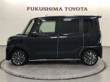 すべての展示車両の車両状態をトヨタ認定検査員がチェック。車両検査証明書を展示車両内に掲載し、トヨタの中古車サイトでも公開しています。車両状態を分かりやすくお伝えします。