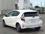 明るく広々、落ち着いた店内では、中古車のご検討・ご購入のほか、携帯電話(au)の購入等、様々なご相談に幅広く応えていきます♪
