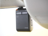◆ドライブレコーダー◆映像・音声などを記録する自動車用の装置です。 もしもの事故の際の記録はもちろん、旅行の際の思い出としてドライブの映像を楽しむことができます。