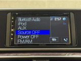 Bluetooth対応、CD/DVD再生機能付き。お好きな音楽を聴きながらのドライブは楽しいですよね〜♪