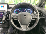 【純正革巻きステアリング】上質な革を使用することで、手にしっかり馴染みとても運転しやすいハンドルです♪