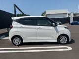 コンパクトなボディでどの年代の方にも乗りやすいお車になっております☆