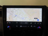 ディスプレイオーディオ(コネクティッド ナビ対応)Plus、AM/FMチューナー (ワイドFM対応)、TV(フルセグ)、USB入力(動画・音楽再生/給電)、BluetoothR対応