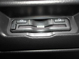 【 ETC車載器 】今や必需品のETC車載器。ETC専用のスマートインターなどを利用できて非常に便利なアイテム。