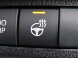 「ステアリングヒーター」装備車です!寒い季節でも快適に運転ができます!