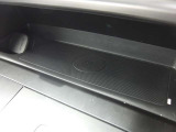 ワイヤレス充電機能付き!
