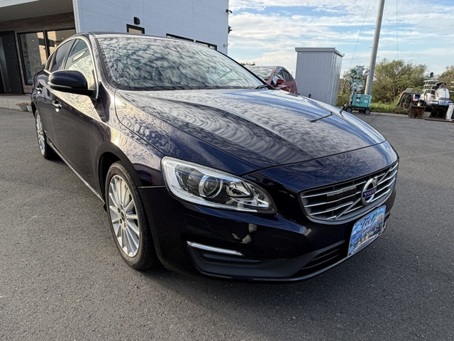 S60 D4 SE ディーゼル