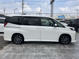 自動車保険も取り扱っております。無料の証券診断も行っておりますので、お気軽にスタッフまでご相談下さい!