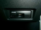 ビルトインタイプのETC2.0装備です!高速道路もストレスなくスムースに走行できますよ。