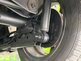 お車を安心してお乗りいただく為には、足回りの定期点検が欠かせません。サービスサポート(有償保証)では無料点検もご提供しており、安心のカーライフをお過ごしいただけるサポート体制が整っています。